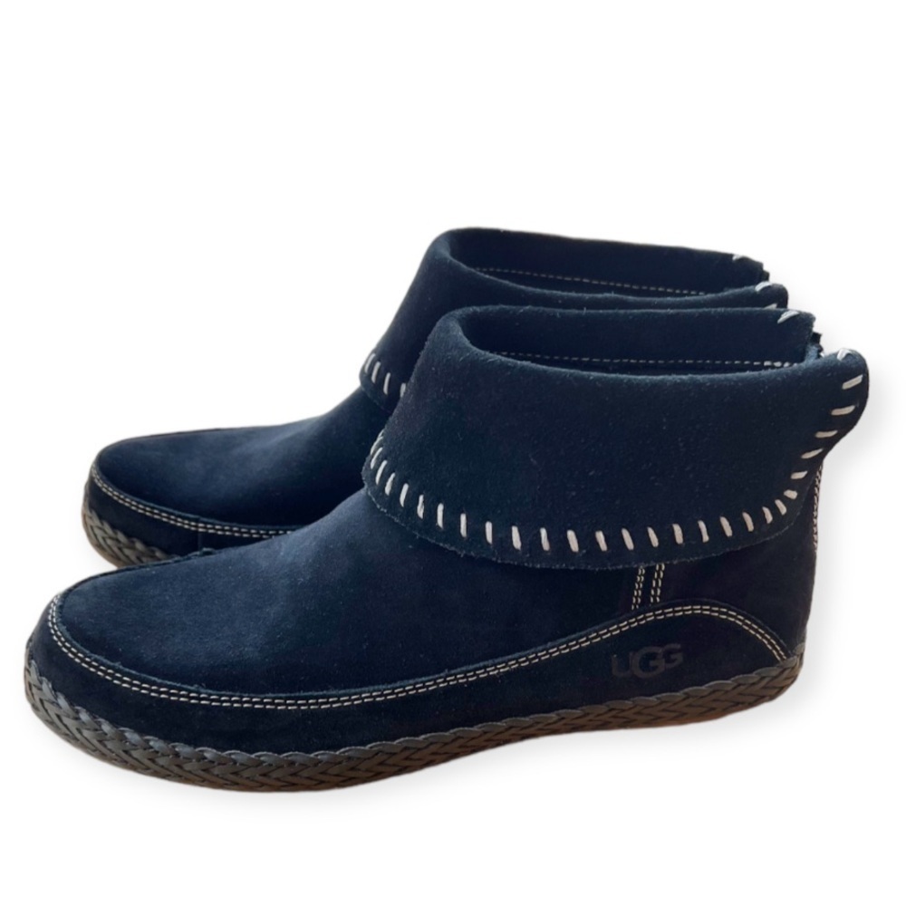UGG Varney Suede Moccasin Ankle Boot Black 6.5